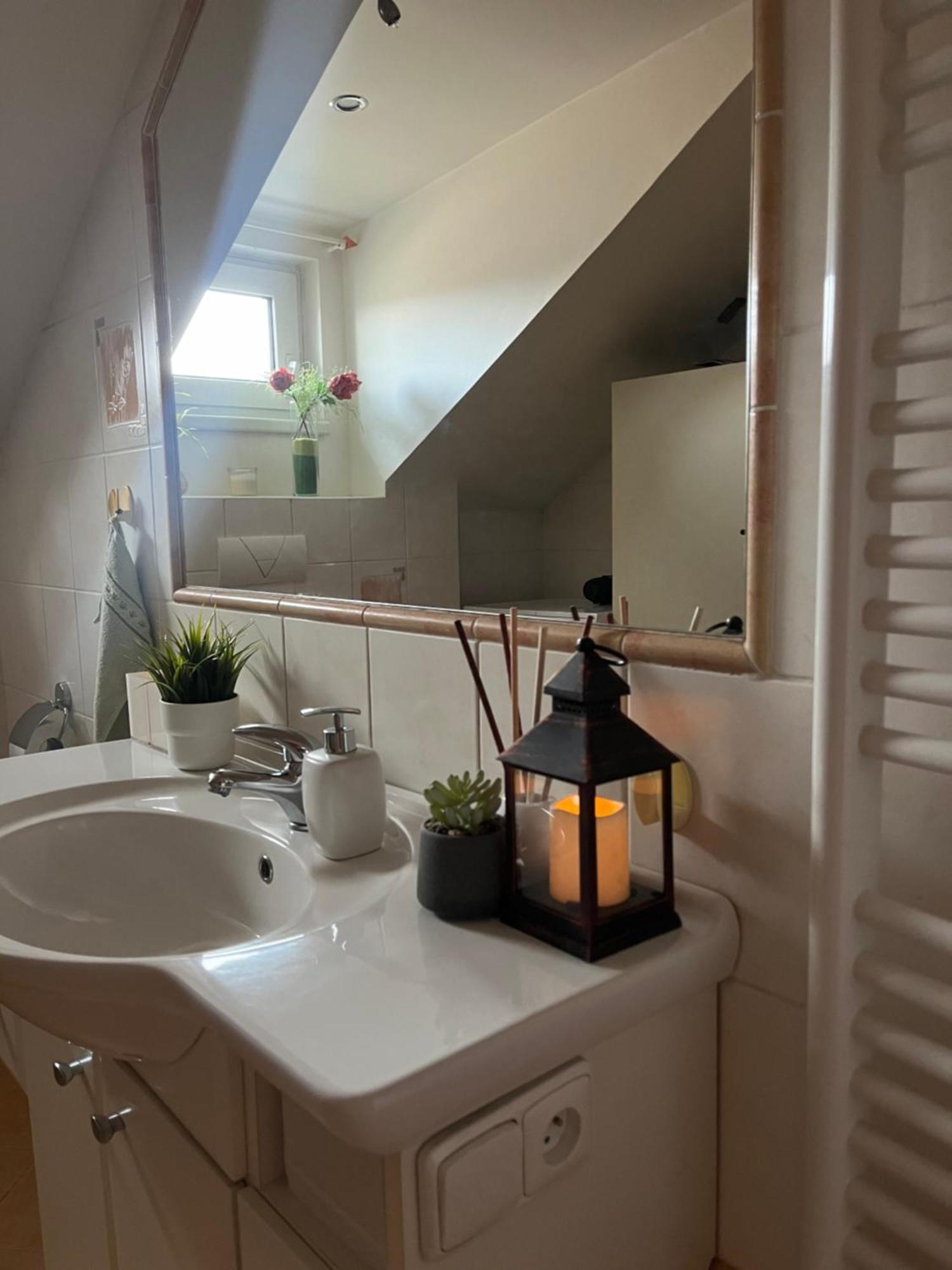 Podkrovni S Balkonem Privatunterkunft Ostrava